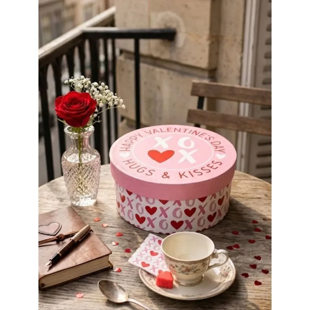Decorative Valentine Gift/Hat Box